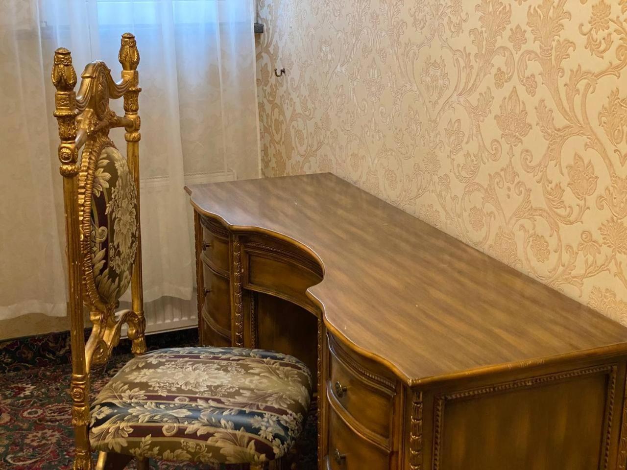 De Paris Hotel Киев Екстериор снимка