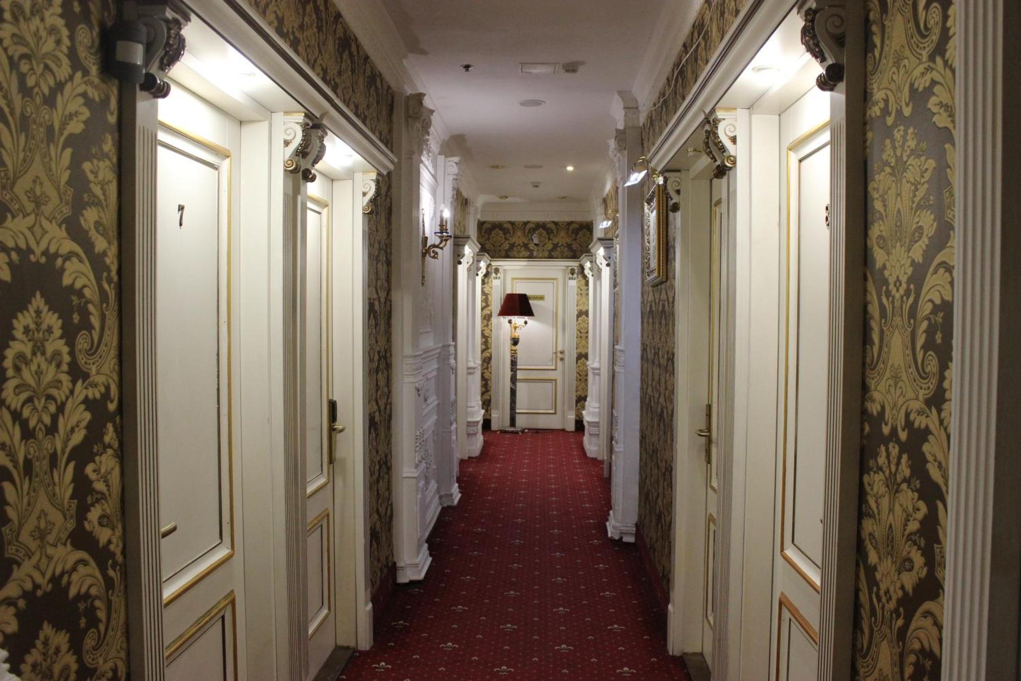 De Paris Hotel Киев Екстериор снимка